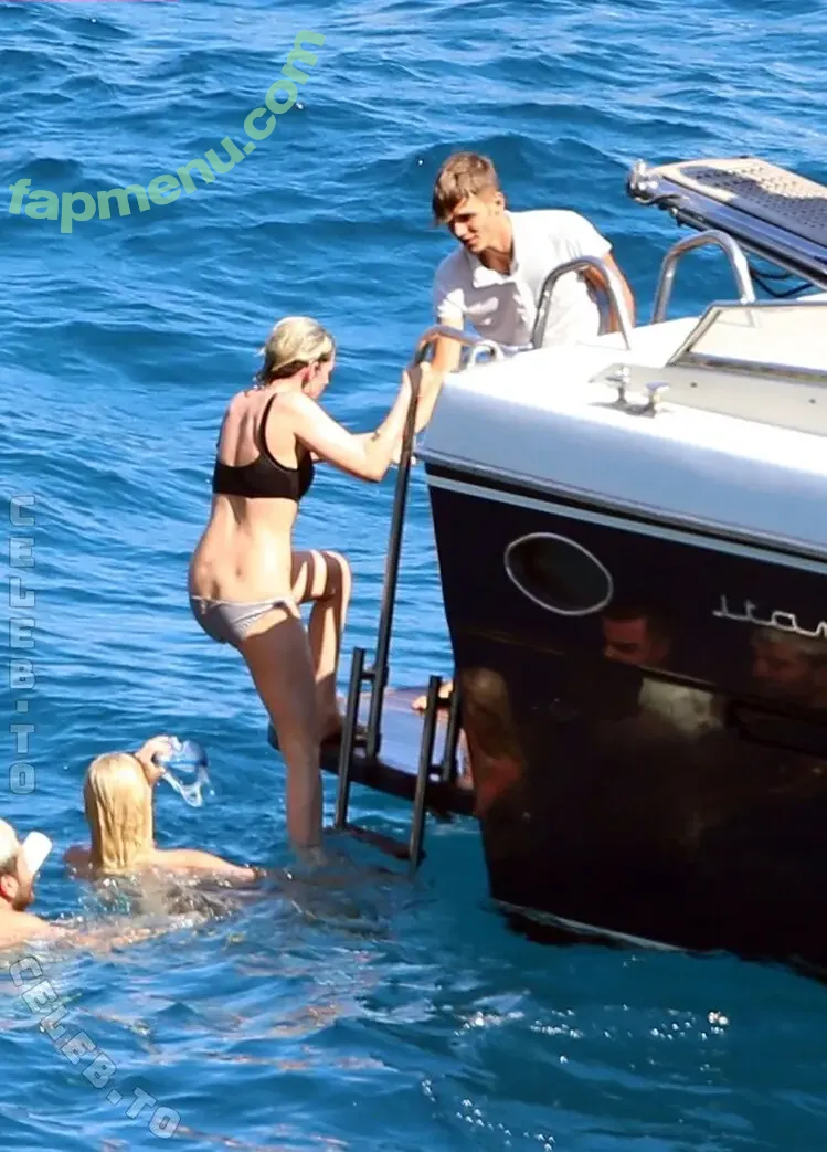 Kristen Stewart nude photo #2420 (kristenstewartx)