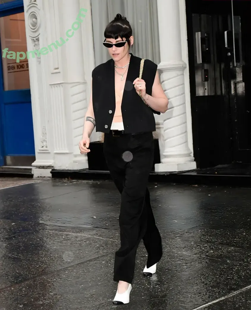 Kristen Stewart nude photo #2451 (kristenstewartx)