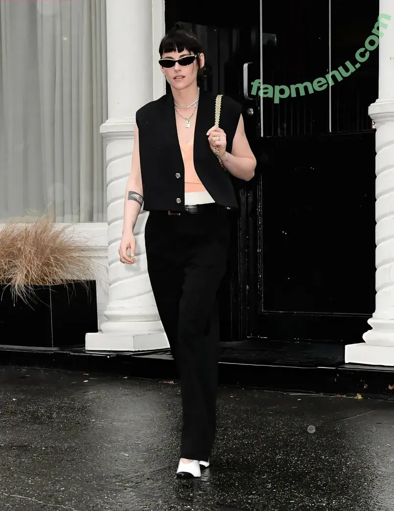 Kristen Stewart nude photo #2452 (kristenstewartx)