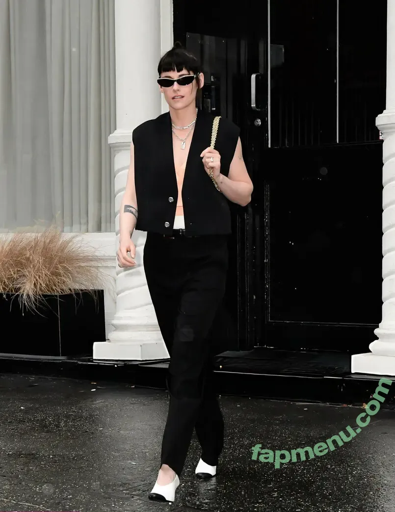 Kristen Stewart nude photo #2454 (kristenstewartx)