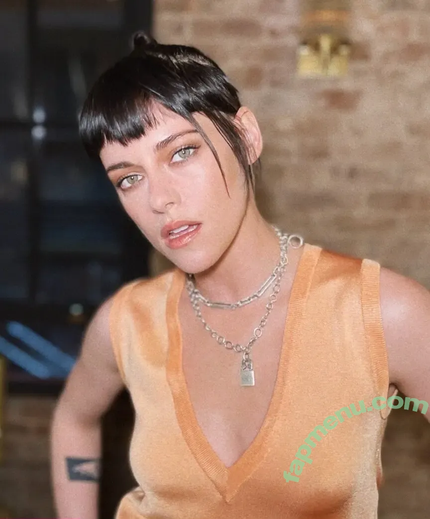 Kristen Stewart nude photo #2461 (kristenstewartx)