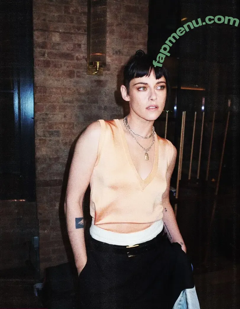 Kristen Stewart nude photo #2470 (kristenstewartx)