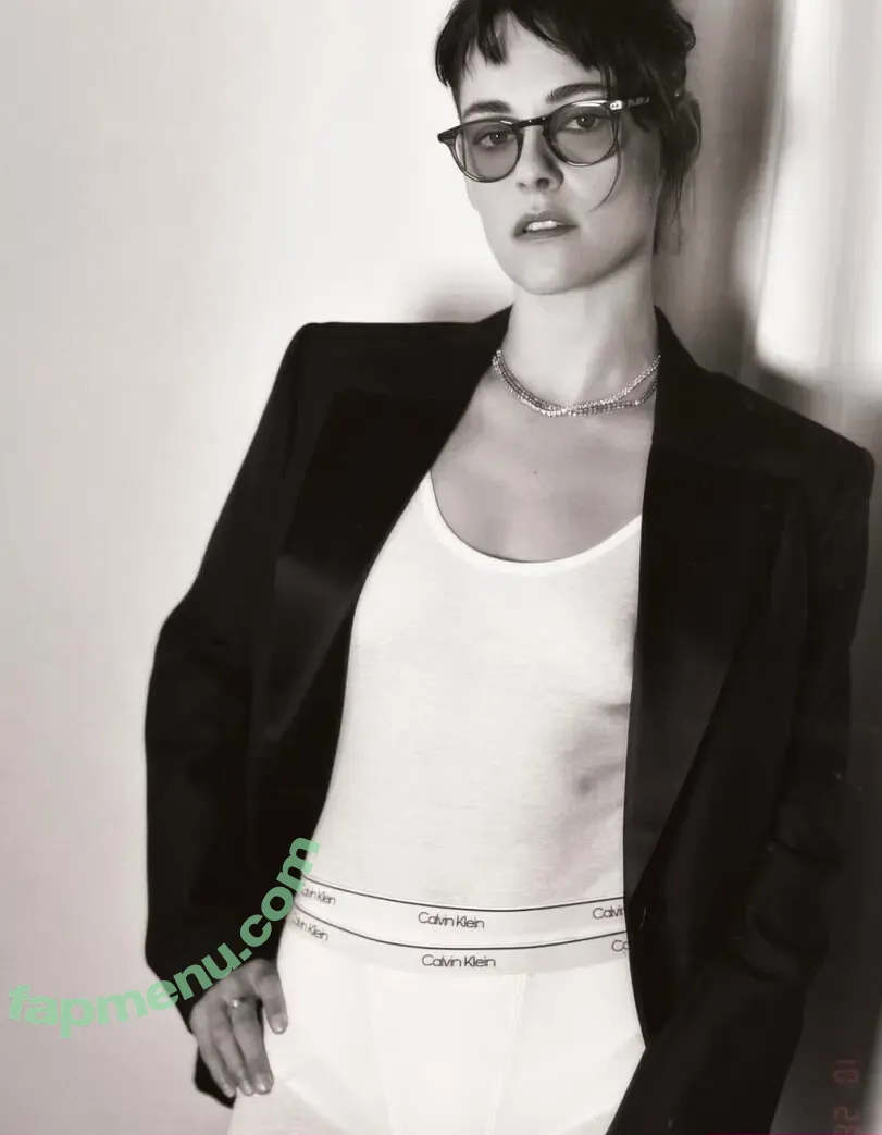Kristen Stewart nude photo #2491 (kristenstewartx)