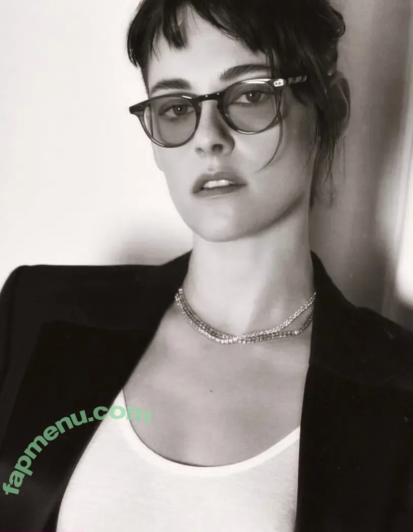 Kristen Stewart nude photo #2492 (kristenstewartx)