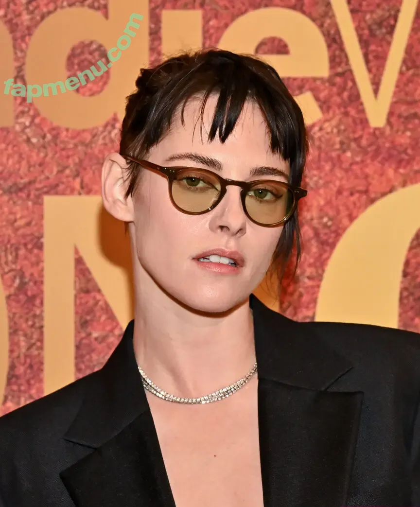 Kristen Stewart nude photo #2496 (kristenstewartx)