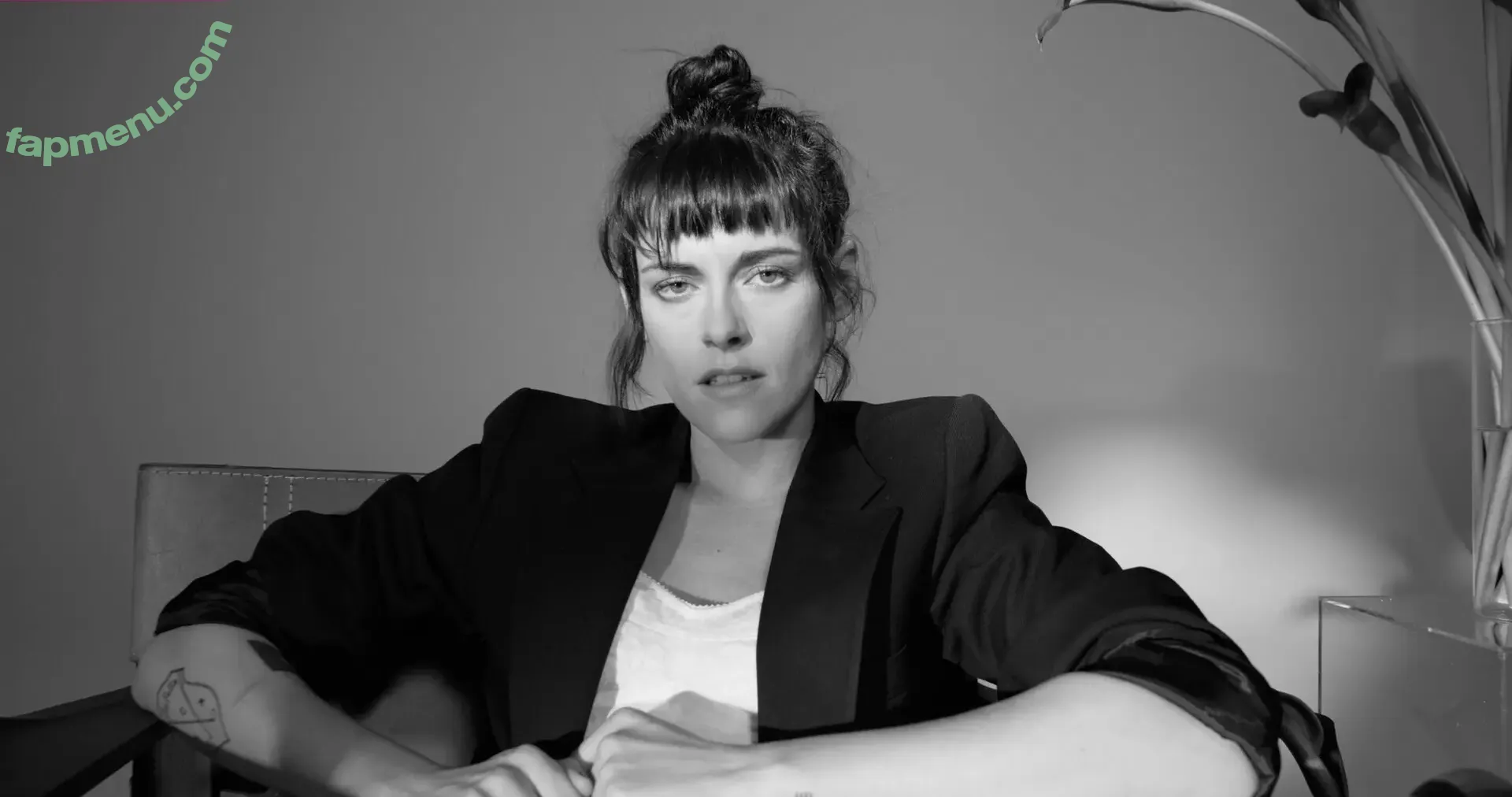 Kristen Stewart nude photo #2504 (kristenstewartx)