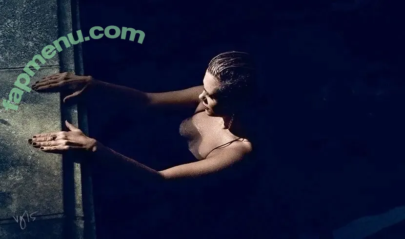 Kristen Wiig nude photo #0021 (kriztenwiig)