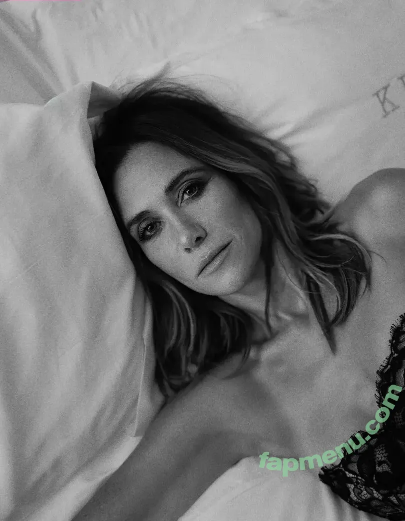 Kristen Wiig nude photo #0188 (kriztenwiig)
