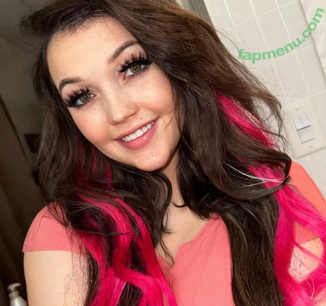 kristenhaness nude photo #0024 (kristenhanesss / kristennnhaness)