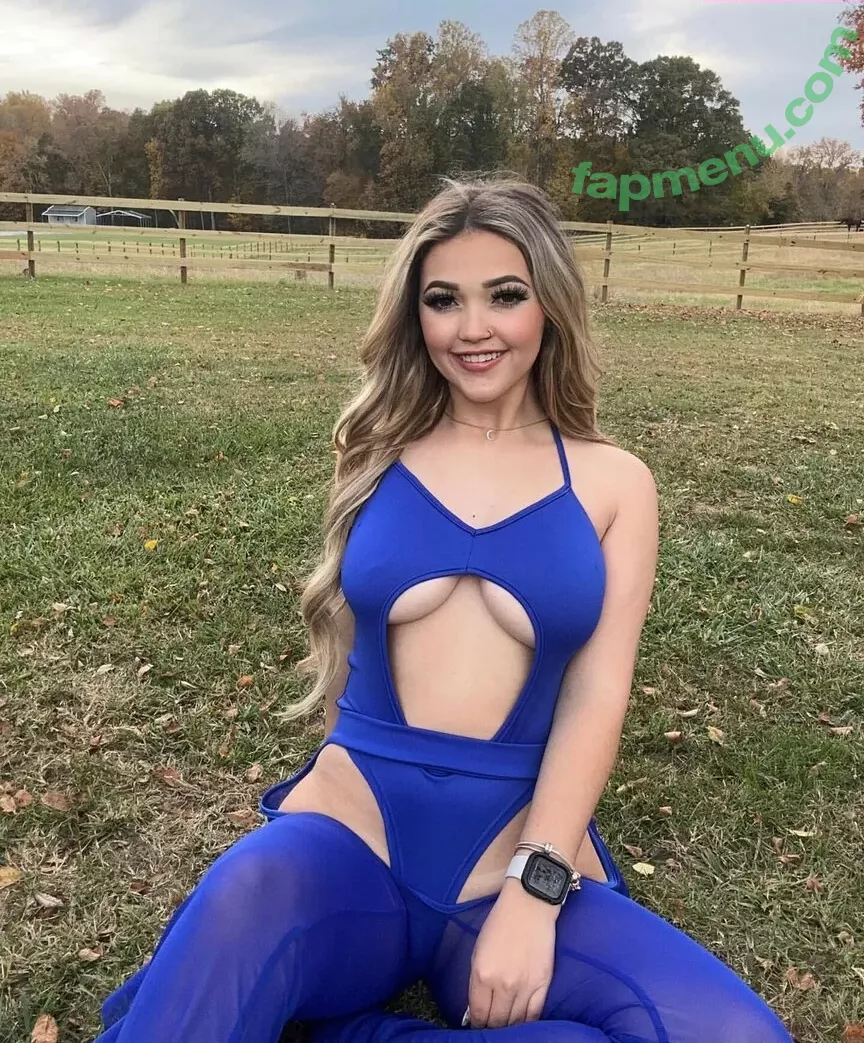 kristennnhaness nude photo #0327 (KristenHanesss / kristenhaness)
