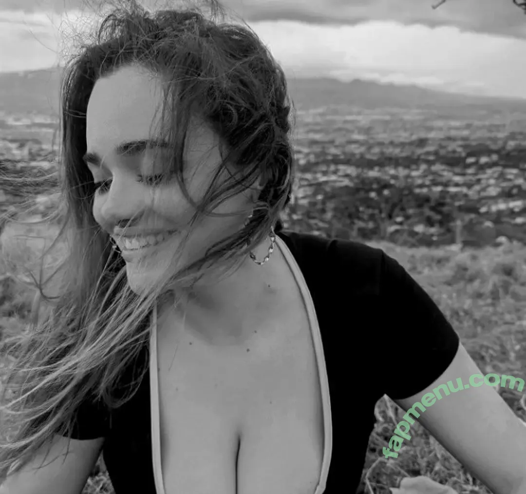 Kristhel Calvo nude photo #0001 (Kristheland)