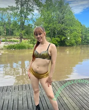 kristiina_fi / stunning blonde teen nude photo #0059