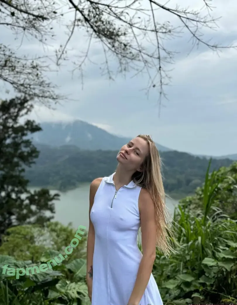 kristiina_fi nude photo #0012 (stunning blonde teen)