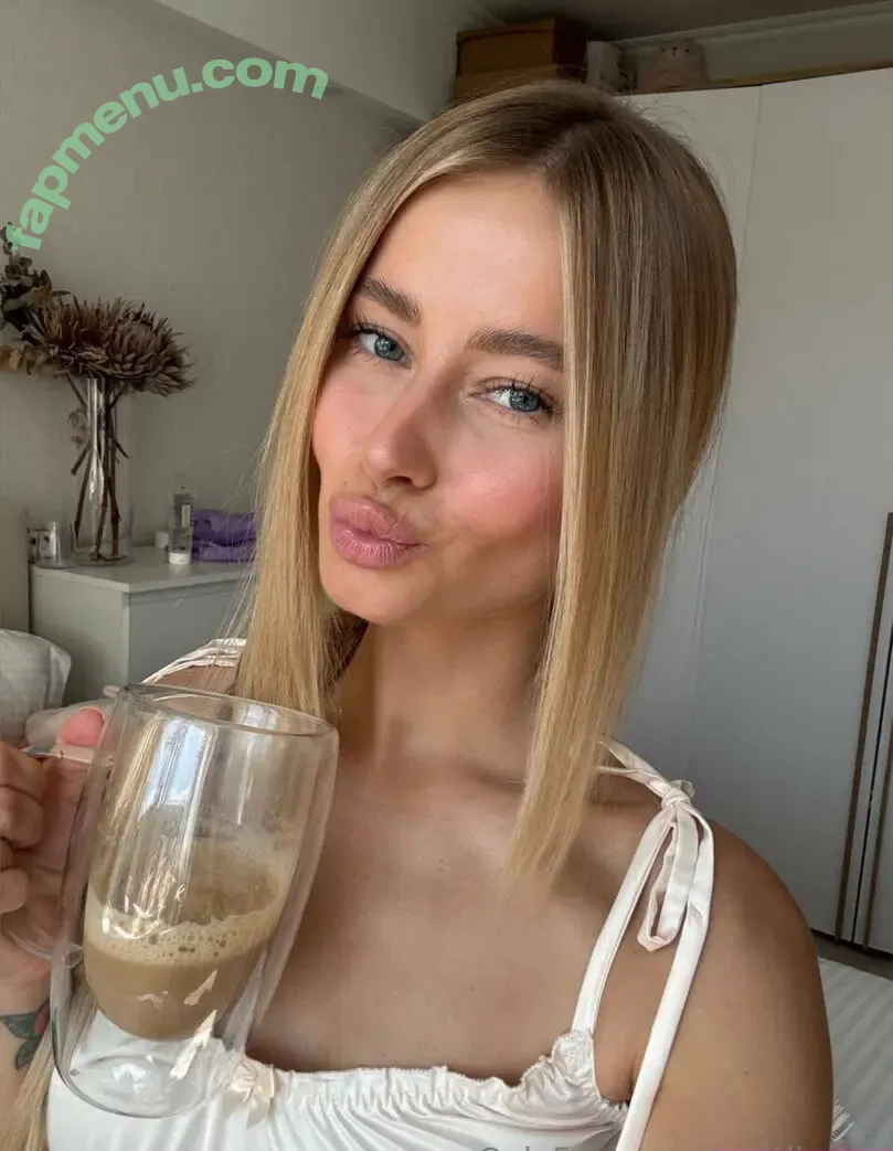 kristiina_fi nude photo #0053 (stunning blonde teen)