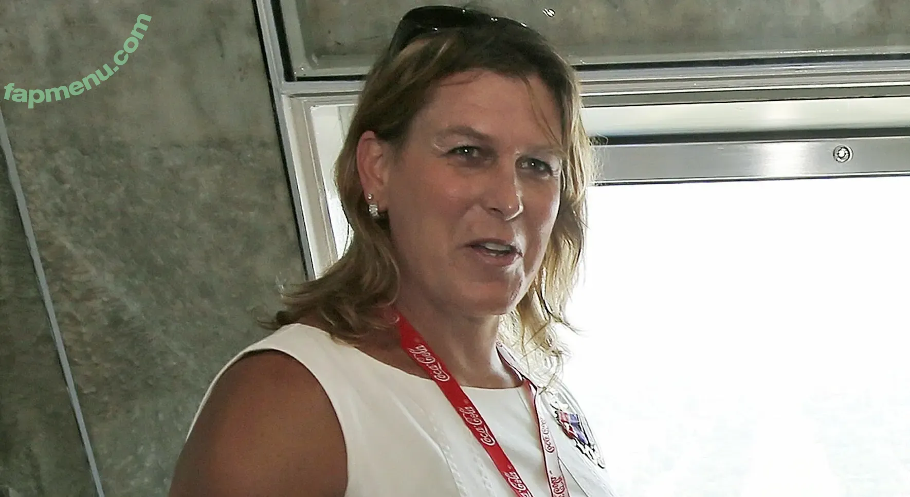 Kristin Beck nude photo #0027 (Kristin Beck)