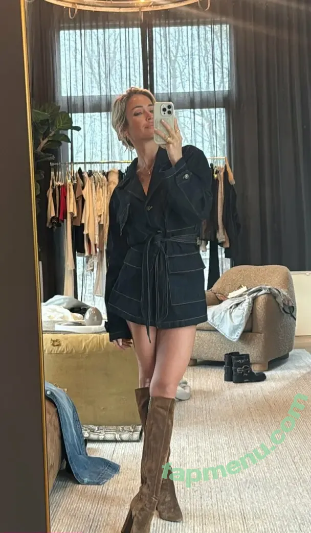 Kristin Cavallari nude photo #0664 (kristincavallari)