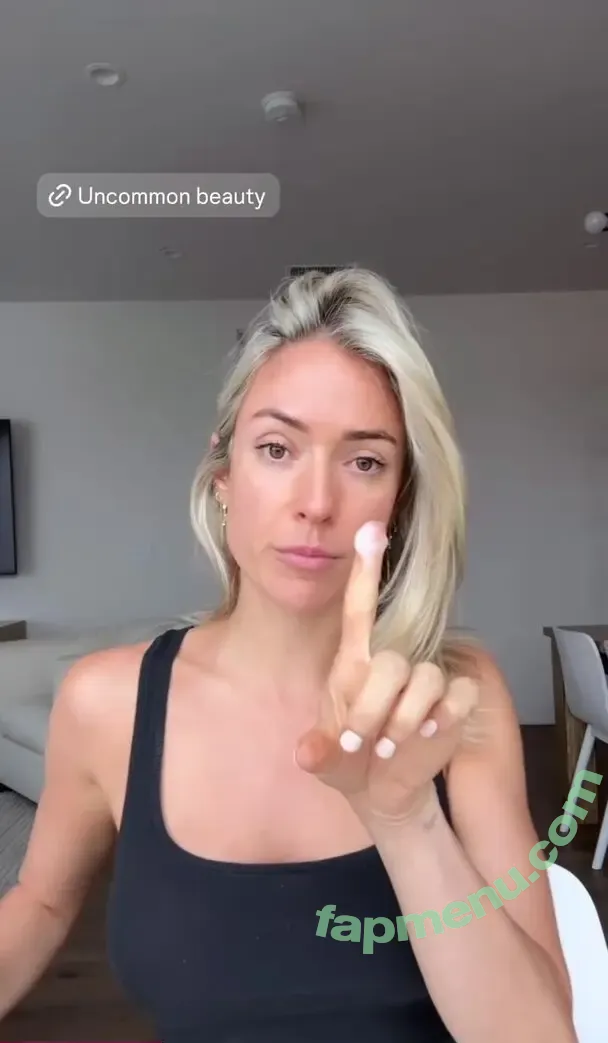 Kristin Cavallari nude photo #0774 (kristincavallari)
