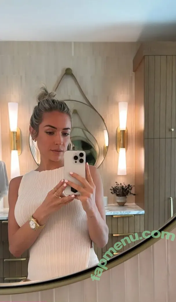 Kristin Cavallari nude photo #0804 (kristincavallari)