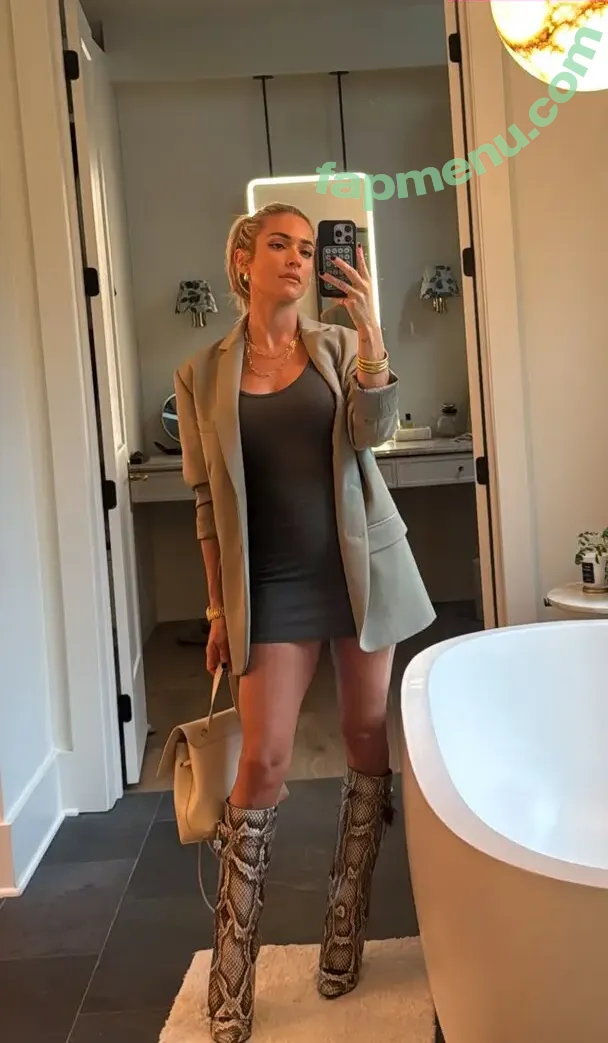 Kristin Cavallari nude photo #0894 (kristincavallari)
