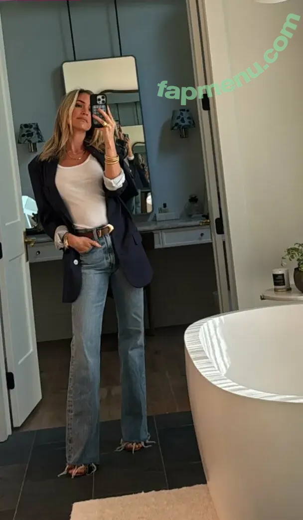 Kristin Cavallari nude photo #0946 (KristinCav / kristincavallari)