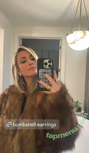 Kristin Cavallari / KristinCav / kristincavallari nude photo #1113