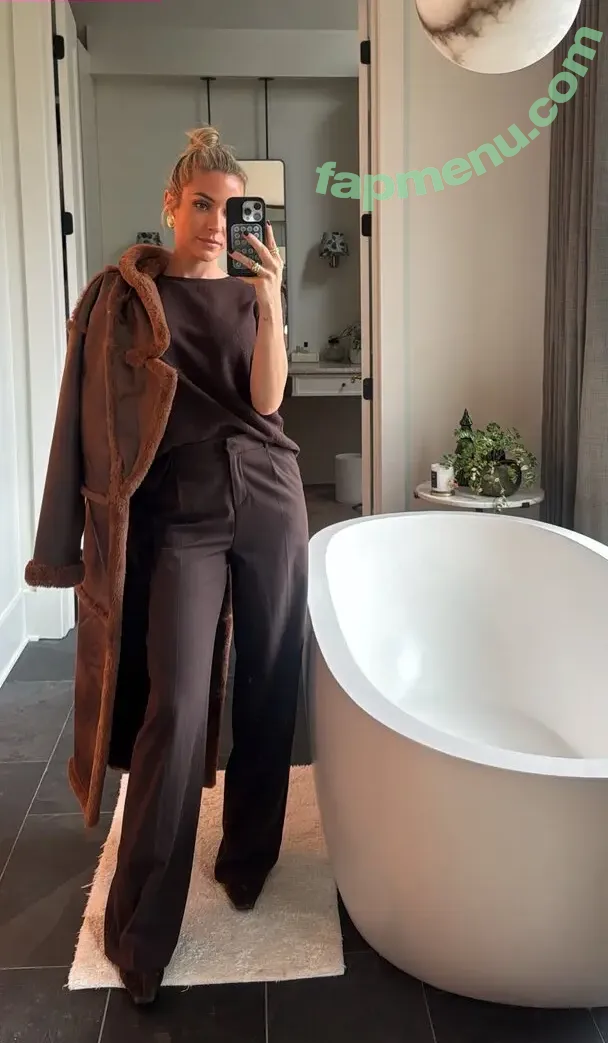 Kristin Cavallari nude photo #1106 (KristinCav / kristincavallari)