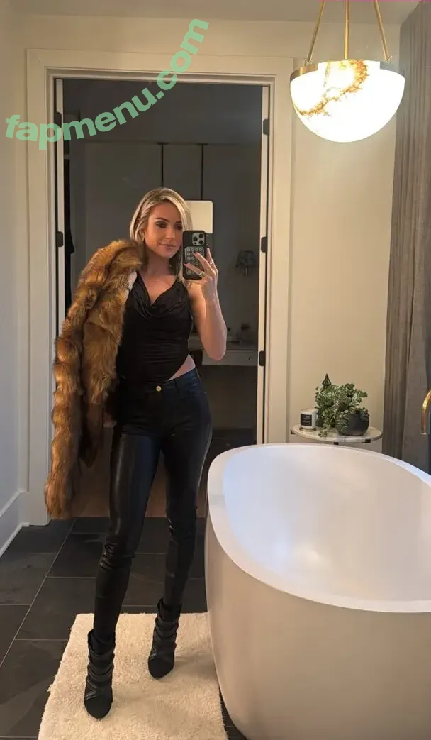 Kristin Cavallari nude photo #1115 (KristinCav / kristincavallari)