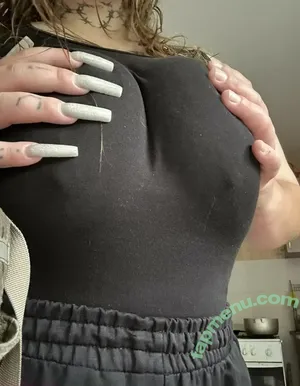 Kristina Durman / lame_shit_hola nude photo #0118