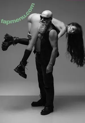 Kristina Grizzly / b_grizzly_model / kristinanicolee nude photo #0287