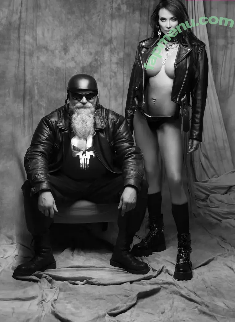 Kristina Grizzly nude photo #0324 (b_grizzly_model / kristinanicolee)