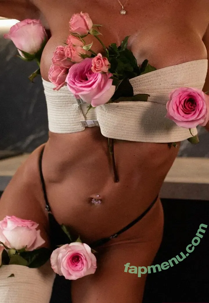 Kristina Grizzly nude photo #0350 (b_grizzly_model / kristinanicolee)