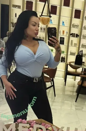 Kristina Karieva / alicia_kristina / kristinkarieva nude photo #1119