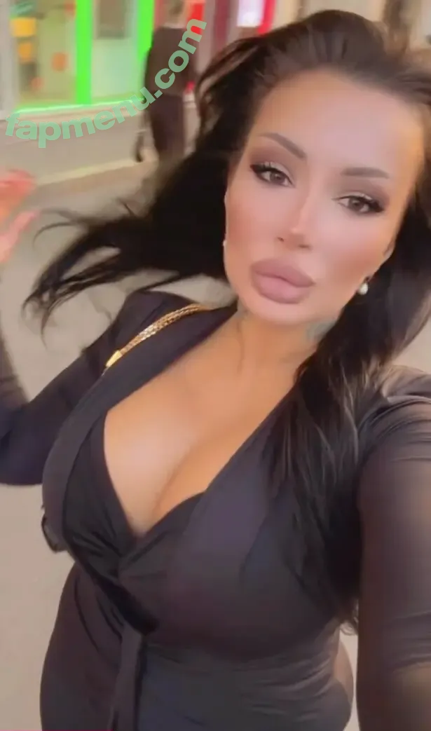 Kristina Karieva nude photo #1053 (alicia_kristina / kristinkarieva)