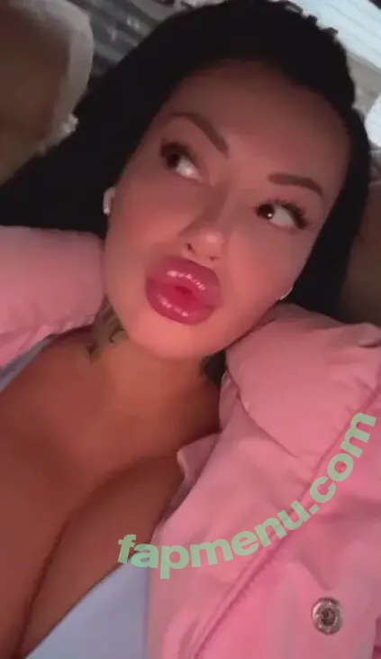 Kristina Karieva nude photo #1123 (alicia_kristina / kristinkarieva)