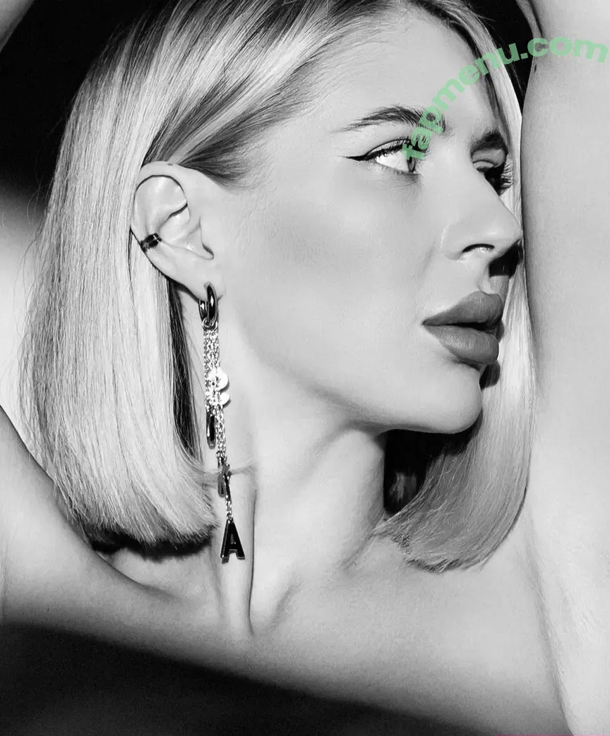 Kristina Popova nude photo #0001 (krispop_life / krispop_makeup)