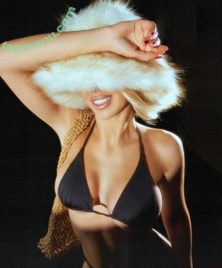 Kristina Popova nude photo #0049 (krispop_life / krispop_makeup)