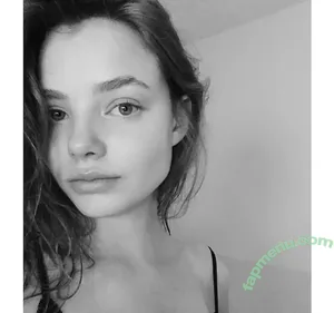 Kristine Froseth / kristine_froseth nude photo #0146
