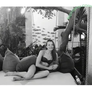 Kristine Froseth / kristine_froseth nude photo #0183