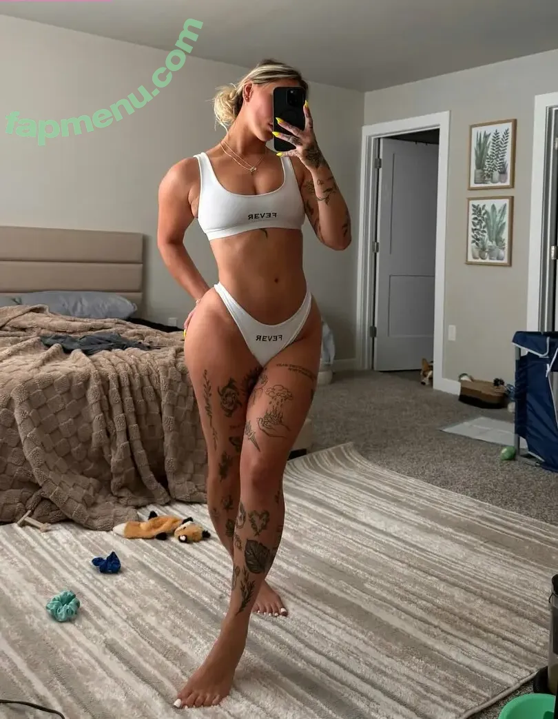 Kristineelifts nude photo #0033 (plantmomi)