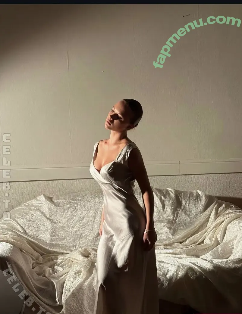 Kristyna Shmidt nude photo #0096 (kristyashmidt / theprincesskris)