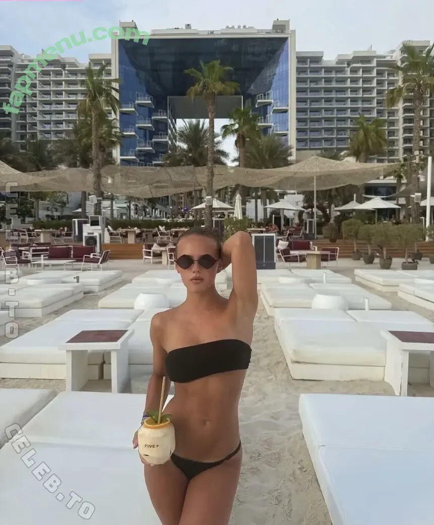 Kristyna Shmidt nude photo #0100 (kristyashmidt / theprincesskris)