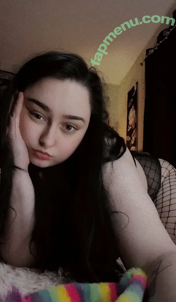 krisxrose nude photo #0035 (krisxrose)