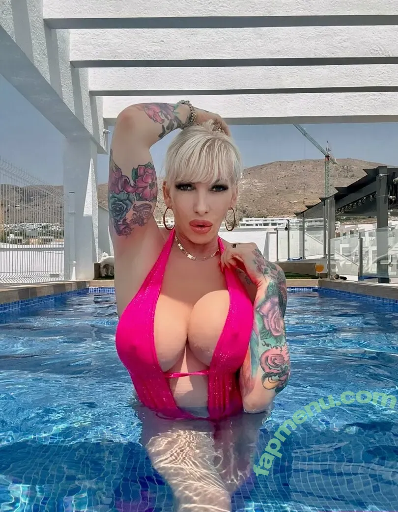 krisztinaserenyvip nude photo #0035 (_krisztinasereny)