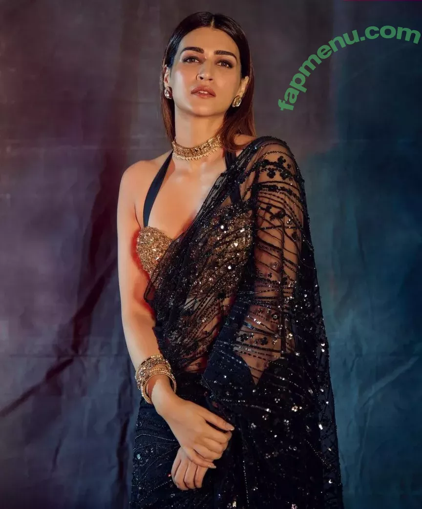 Kriti Sanon nude photo #0165 (kritisanon)