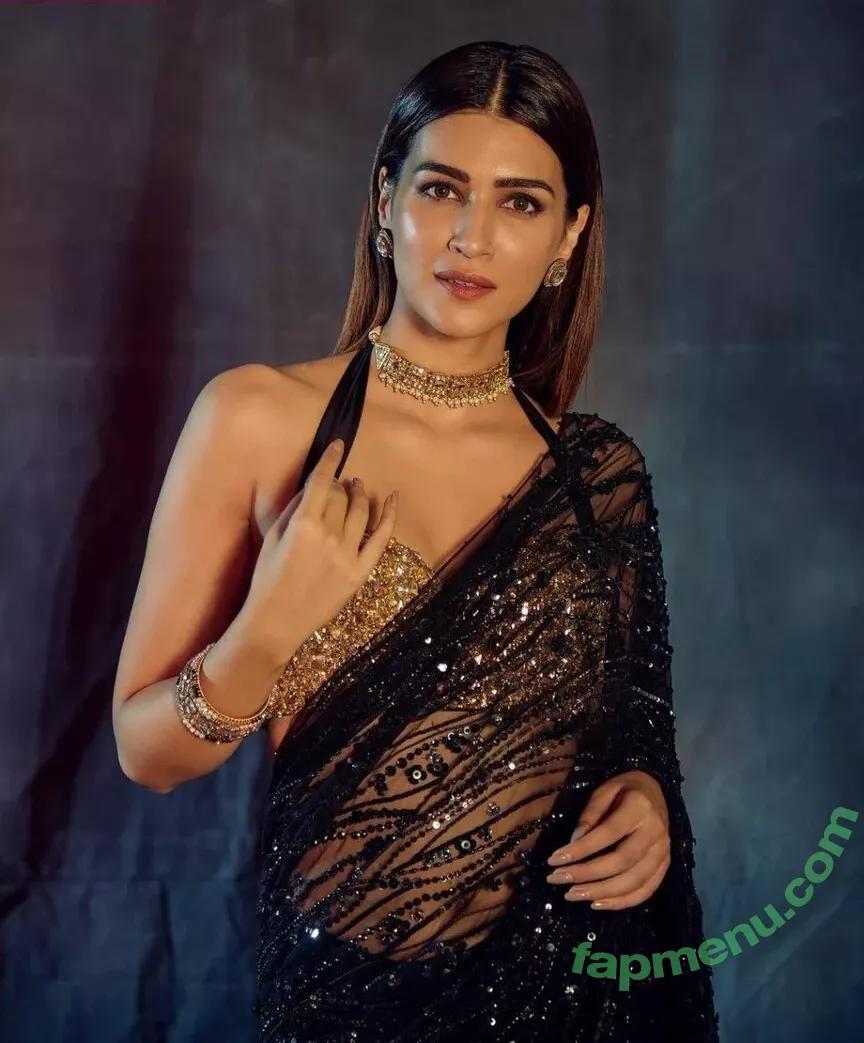 Kriti Sanon nude photo #0167 (kritisanon)