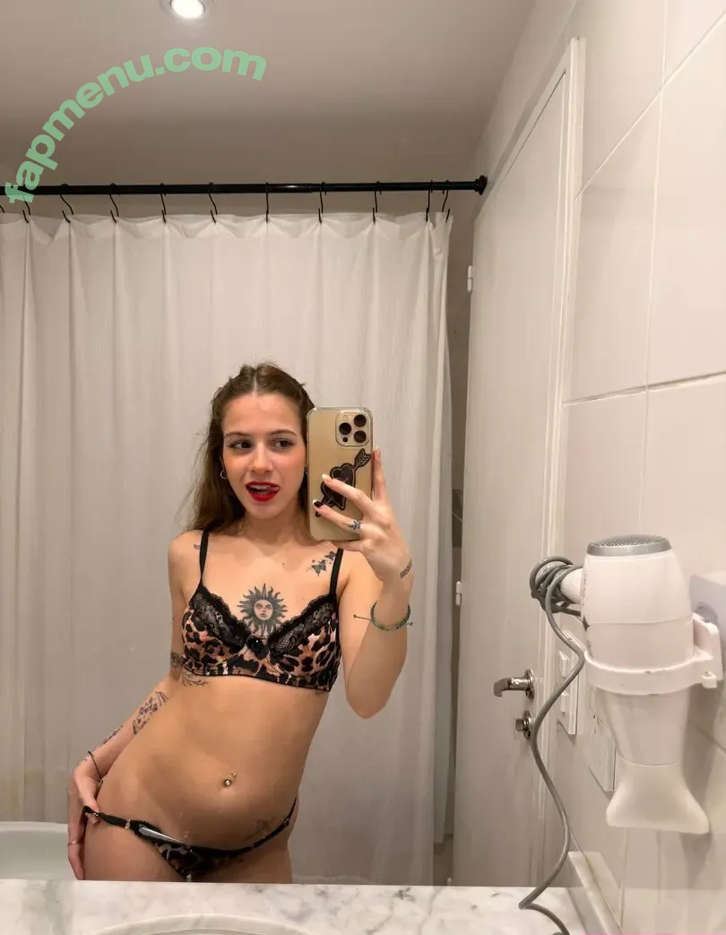 krlitaprz nude photo #0040 (krlitaprz)