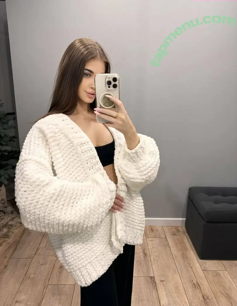 krstinsweet666 nude photo #0242 (sowest666)