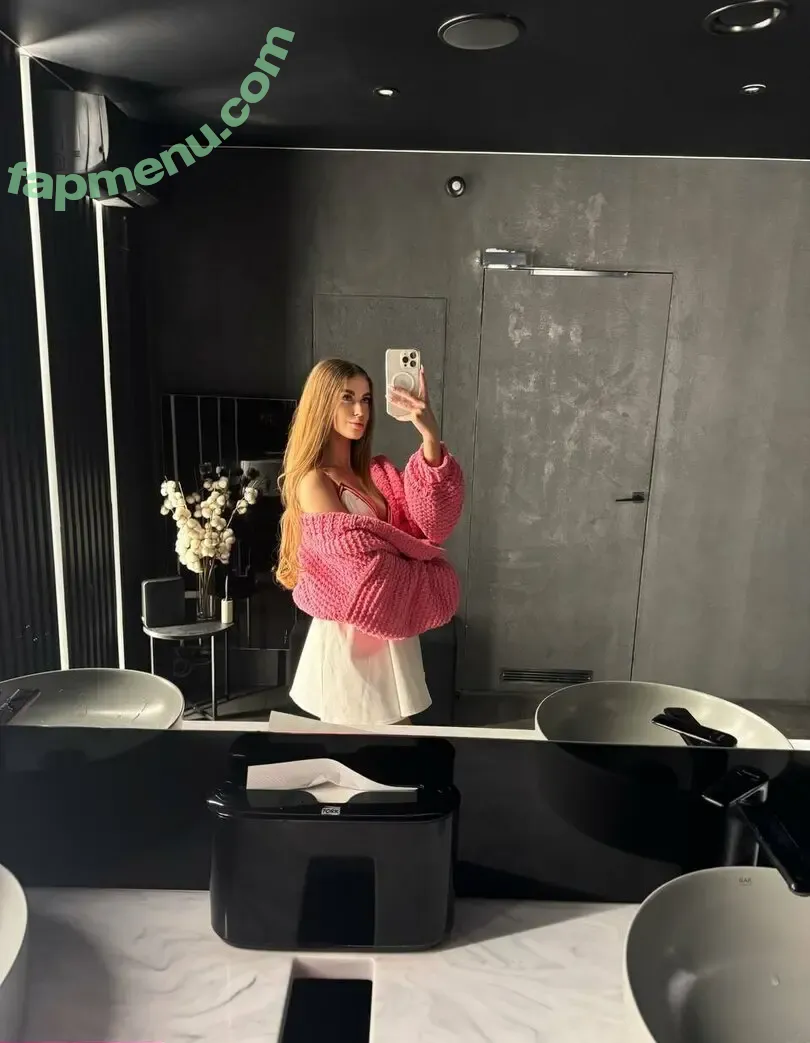 krstinsweet666 nude photo #0270 (sowest666)