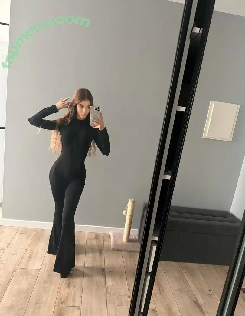 krstinsweet666 nude photo #0272 (sowest666)