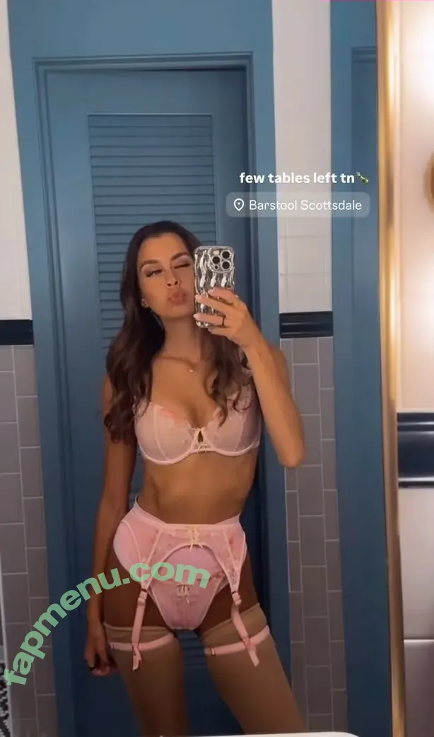 Krystal Lockhart nude photo #0004 (krystallockhartt / lyralockhart)